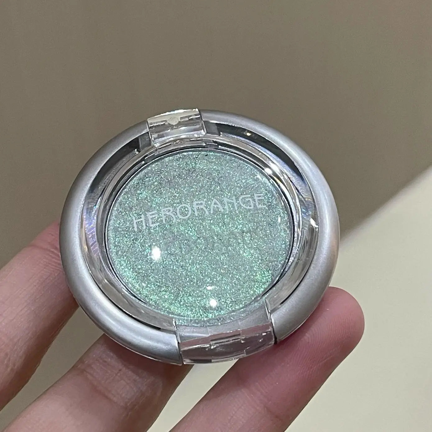 Pearlescent Glitter Eyeshadow